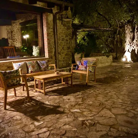 Alloggio per agriturismo Agriturismo Roba Degli Ulivi *