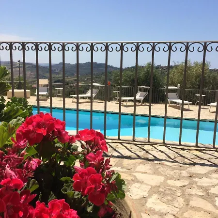 Vakantieboerderij Agriturismo Roba Degli Ulivi